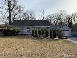 62 Marlin Ave E, Edison, NJ 08820