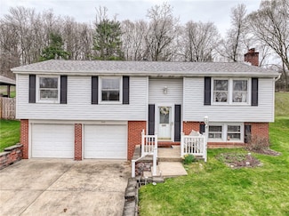 559 Catskill Dr, Pittsburgh, PA 15239