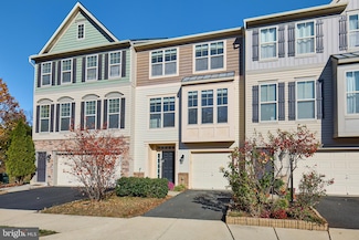 42612 Galbraith Square, Broadlands, VA 20148