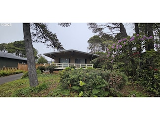 5840 Hacienda Ave, Lincoln City, OR 97367