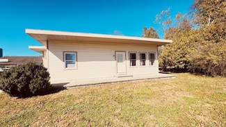 3142 State Route 207, Campbell Hall, NY 10916