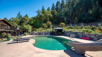 28670 California 128, Yorkville, CA 95494