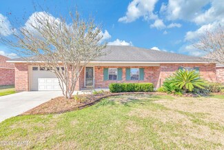 809 Bonnet St, New Iberia, LA 70563