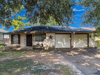 11115 Burningbush Ln, Houston, TX 77016