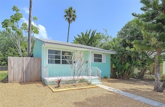 627 64th Ave S, Saint Petersburg, FL 33705