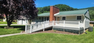3008 Valley Ridge Rd, Covington, VA 24426