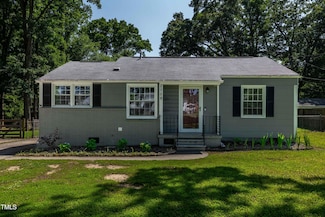 2719 Stratford Dr, Greensboro, NC 27408