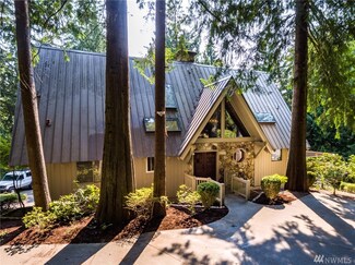 25009 SE Mirrormont Dr, Issaquah, WA 98027