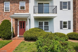 1004 Unicorn Way Cj002 Unit J2, Clifton City, NJ 07011