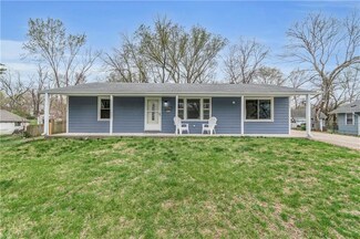 6915 NE 56th St, Kansas City, MO 64119