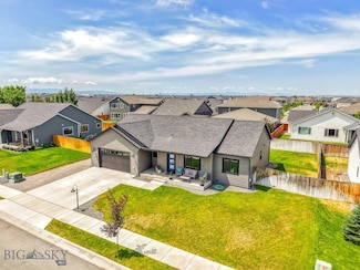1005 Westwood Cir, Belgrade, MT 59714