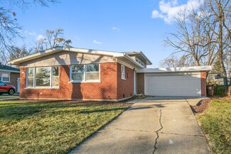 209 W Elmwood Dr, Chicago Heights, IL 60411