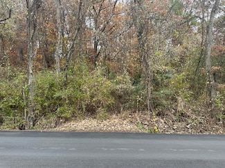 110 Rosa St, Rossville, GA 30741