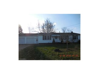 237 Bender St NE, Navarre, OH 44662