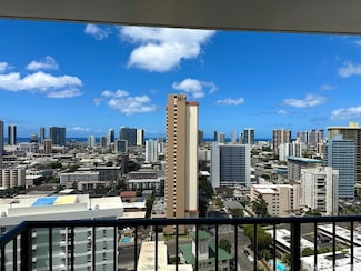 1630 Liholiho St Unit 2209, Honolulu, HI 96822