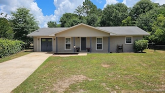 100 Sherwood Ct, Ozark, AL 36360