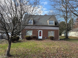 3066 Evelyn Rd, Youngstown, OH 44511