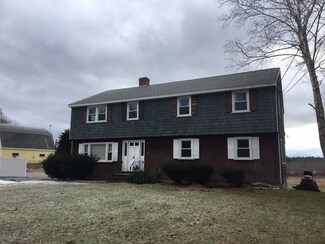 26 Frying Pan Ln, Stratham, NH 03885