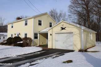 14 E Orchard Terrace, Adams, MA 01220