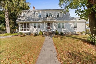 125 Willow Ave, Quincy, MA 02170