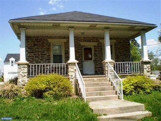 555 Rosemont Ave, Parkesburg, PA 19365