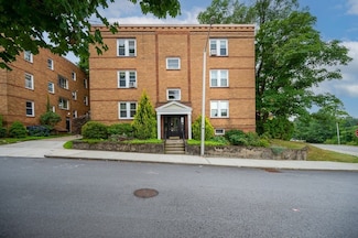 3 William St Unit 2, Worcester, MA 01609