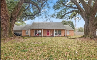 5608 Mildred Ave, Alexandria, LA 71301