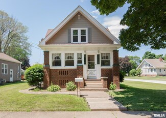 309 NW 2nd Ave, Aledo, IL 61231