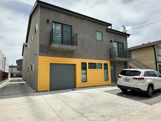 25200 Frampton Ave, Harbor City, CA 90710