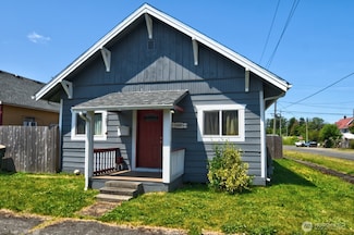1207 Windsor Ave, Centralia, WA 98531
