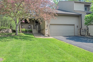 3670 Widgeon Way, Saint Paul, MN 55123