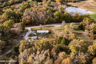 60 Highway Hh, Linn, MO 65051