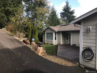 51 E Sea Breeze Dr, Grapeview, WA 98546