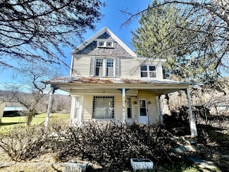 331 Starrucca Creek Rd, Starrucca, PA 18462