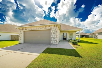 270 Shadow Pointe Rd, Thibodaux, LA 70301