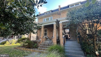 5811 4th St NW, Washington, DC 20011