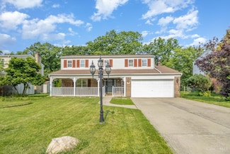 9525 Linfield Dr, Blue Ash, OH 45242