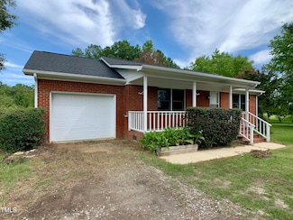 3036 Vinson Rd, Clayton, NC 27527