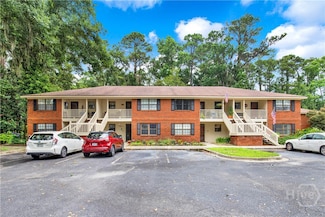 25 Colony Park Dr, Savannah, GA 31406