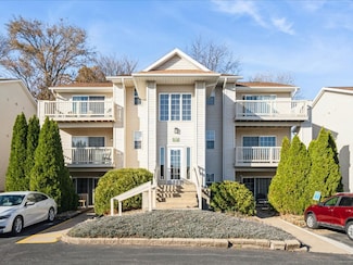 3509 E Ave NW Unit D, Cedar Rapids, IA 52405