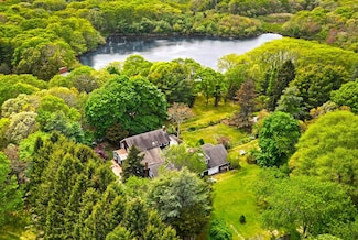 61 Lower 7 Ponds Rd, Water Mill, NY 11976