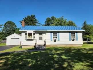 154 Victory Dr, Franklin, NH 03235