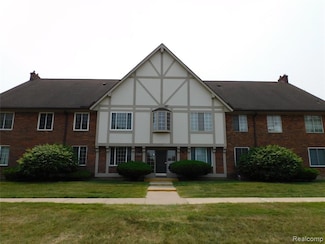 30268 Southfield Rd Unit 229, Southfield, MI 48076