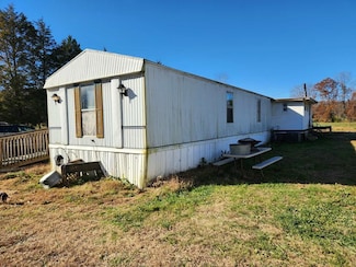 235 Fox Run Rd, Hillsboro, KY 41049