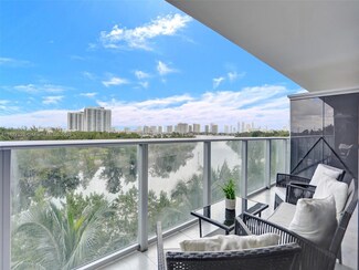 16385 Biscayne Blvd Unit 403, North Miami Beach, FL 33160