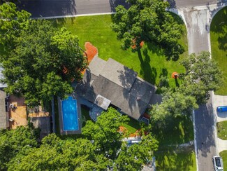 1402 Moss Laden Ct, Brandon, FL 33511