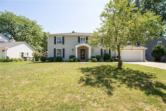 5314 Meadow Wood Blvd, Cleveland, OH 44124