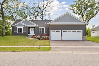 21212 Old Lake George Blvd, Oak Grove, MN 55303