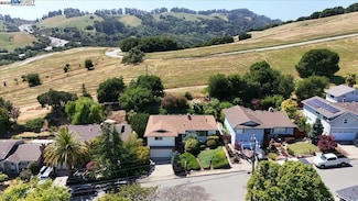 3554 Arcadian Ct, Castro Valley, CA 94546