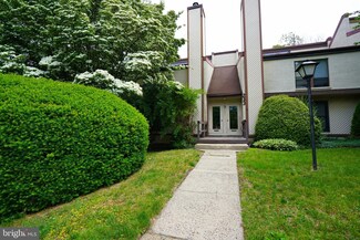 233 Township Line Rd Unit 3A, Elkins Park, PA 19027